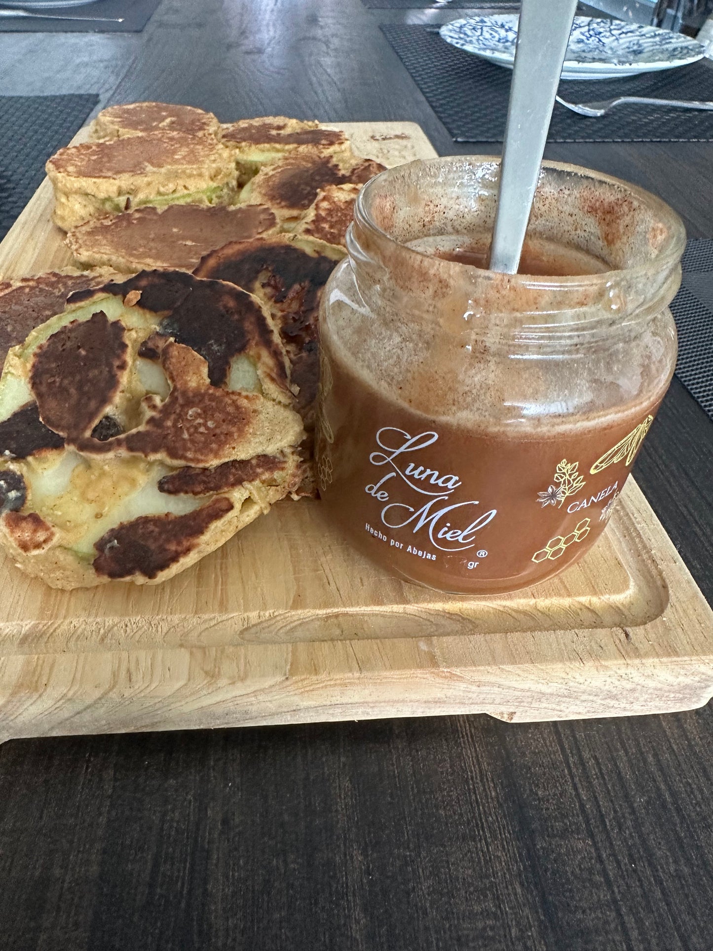 Miel Cremada con Canela